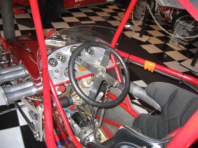 Lombardo Midget - Cockpit